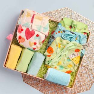 Superbottoms Combo Pack of 1 Newborn UNO, 3 Dry Feel Langot(%-10KG) & 3 Easy Clean Top Sheets