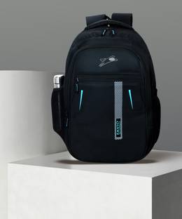 Favio The Confidence Trendy Waterproof 40 L Laptop Backpack
