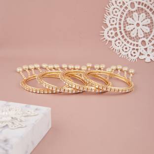 GC PREMIUM JEWELLERY Brass Cubic Zirconia Gold-plated Bangle Set
