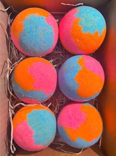 Aaranyam Women's Gift Set Handmade Bath Bombs with Shea & Cocoa Butter - Birthday Gift