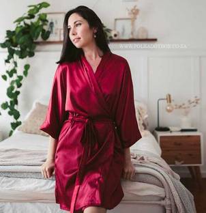 Mixopia Maroon Free Size Bath Robe