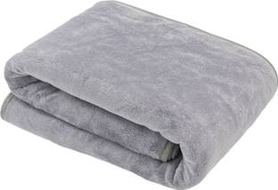 PatPug Microfiber 400 GSM Bath Towel