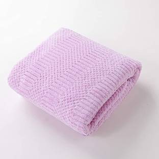 The Better Home Microfiber 300 GSM Bath Towel