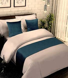 Essensa Furnishings Velvet Queen Sized Bedding Set