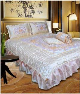 PRISHAA Satin Queen Sized Bedding Set