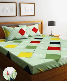 Home Sizzler Microfiber Double Fitted (Elastic) 144 TC Geometric Bedsheet