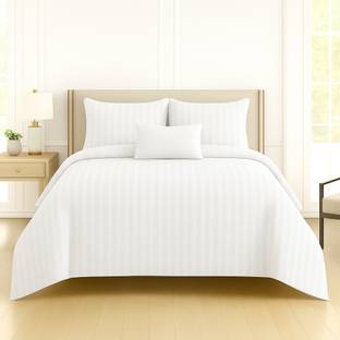 DECOR2ADMIRE Cotton King Flat 300 TC Striped Bedsheet