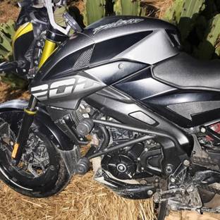 ZOJILA Heavvy Duty Frame With 4 Sliders Crash Guard for Pulsar NS 200