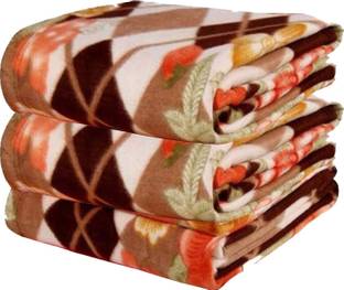 MAGICAL Floral Single Fleece Blanket for  Mild Winter