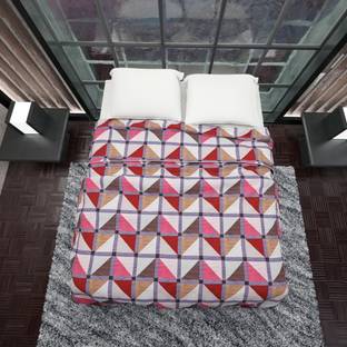 Flipkart Perfect Homes Abstract Queen Comforter for  AC Room