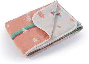 LuvLap Animal Crib Quilt for  Mild Winter