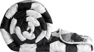 Divine Casa Printed Double Comforter for  Mild Winter