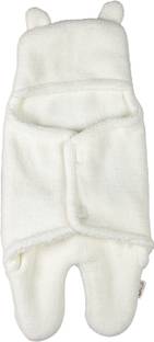 First Sleep Printed Crib Hooded Baby Blanket for  Heavy Winter