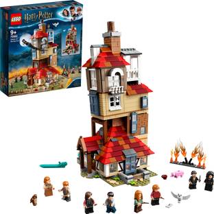 LEGO Harry Potter : Attach on the Burrow (1047 Blocks)