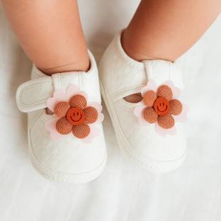 Neska Moda 6 To 12 Months Baby Girls Soft Cotton Floral Velcro Belly Sandal Booties