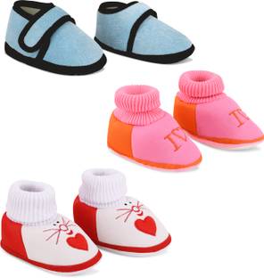 SMARTOTS Pack of 3 Soft Fabric Unisex First Walking Shoes, Newborn Baby Booties Booties