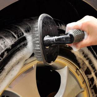 AutoBizarre Wheel Rim Tyre Cleaning Brush / Tyre Brush - Universal For All Vehicles 0 ml Wheel Tire Cleaner