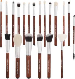 recode Trainee Love Set Of 20 Makeup Brushes