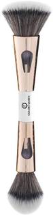COLORS QUEEN 4 in 1 Foundation, Powder, Eyeshadow Blending and Flat Brush Set
