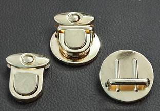 Tia Purse Push Lock 30mm Brass Buttons