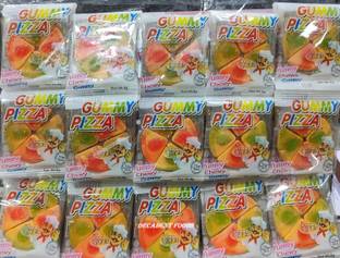 Decadent Foods e Gummy Pizza Yummy Chew Assorted Flavour Candy
