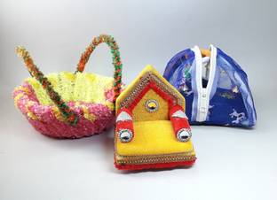 RDH ENTERPRISES Thakur ji Singhasan ,Thakur ji Biskit & Mosquito usable 0 to 2 no Silk All Purpose Chowki