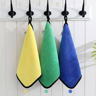 UNCOMMON Microfiber Cleaning towel for Car and Bike Wet and Dry Microfiber Cleaning Cloth