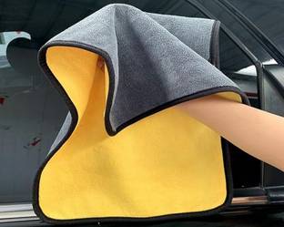 PITRADEV LINT & Streak Free Cloth for Home ,Kitchen,Car (SIZE 30*40 CM 700 GSM PC 1) Wet and Dry Microfiber Cleaning Cloth