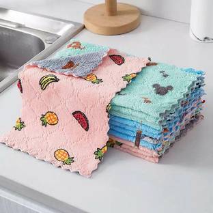 CLUZE Dry Microfiber Cleaning Cloth