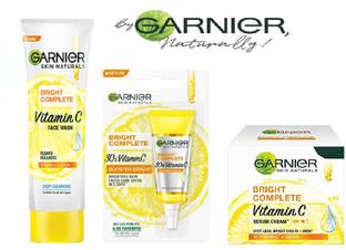 GARNIER Bright Complete Vitamin C Face Serum-7ml + UV Serum Cream 23g + Vitamin C Face Wash 50g