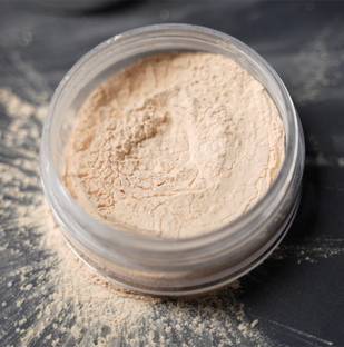 USBK Lightweight & Long Lasting Ultra Fine Setting Powder Compact