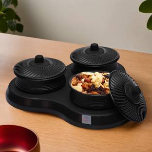 Heart Home Spice Set Plastic