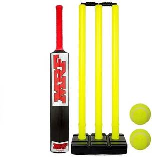 Manee G Pharma Black Cricket Kit (Bat+Balls+Stems+Bails) Standard Bail