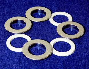 Eurokraft Set of 40 Pcs Beautiful Heavy-duty Curtain Eyelet Rings with Lock, Curtain Ring