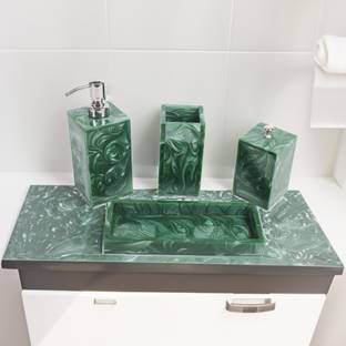 Treasure Hunt Polyresin Bathroom Set