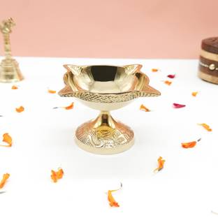 Flipkart SmartBuy Pure Brass 4 face Diya | akhand Diya | Oil Lamp for all Festivals & Pooja's Brass Table Diya