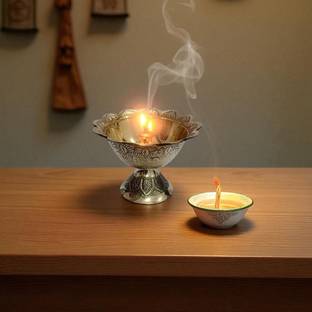 Rustic Elegance Home Harmony Jyoti Pooja Brass (Pack of 4) Table Diya