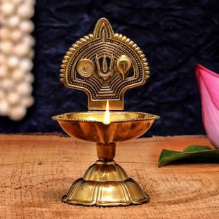 अक्षर वेद Shankh Chakra Brass Diya पीतल टेबल दीया