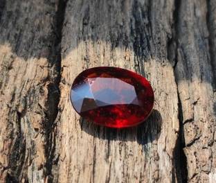 Aanya Jewels Garnet Gemstone Natural Certified (Gomed) Stone 9.25 Ratti Garnet Stone Ear Thread