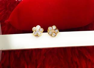 Anujeet Fashion Hub Gold Plated Covering 5 metal Impon AD Stone Floral Small Stud For Baby/Girls Copper Stud Earring