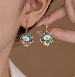 AKISON JEWELS Pearls Flower Earrings For Women Floral Earrings Korean Earrings Enamelled Pearl Alloy Earring Set, Drops & Danglers