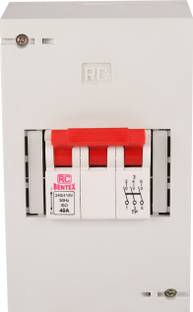RC BENTEX Plastic Enclosure Distribution Board Triple Pole with Isolator Switch 40 Amp X04DE00073 MCB