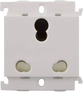 Legrand 675555 16 A Three Pin Socket