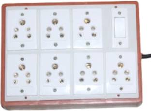 suwaa D1122 8 A Five Pin Socket