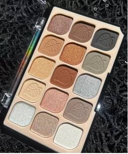 GABBU 15 Shades vibrant for every makeup mood Eyeshadow Palette 15 g