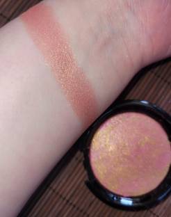 YAWI copper 3D Water Prof Eyeshadow & Blusher 4 g
