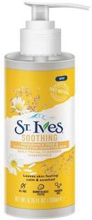 ST.IVES Soothing  with Chamomile Extracts, 200 ml Face Wash