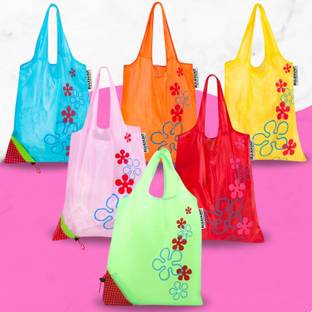 OYTRA Strawberry Pack of 6 Grocery Bags