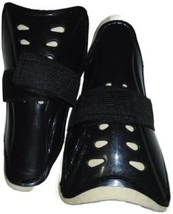Garg Enterprises Football Leg Protection Pad, 6x3inch, Soft Foam-BLK Football Shin Guard