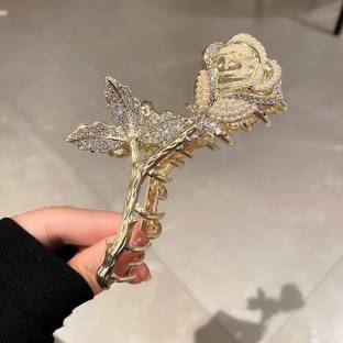 singh pretty Rose Hair Clip Shiny Golden Metal Hair Claw Clip 1 pcs Hair Claw